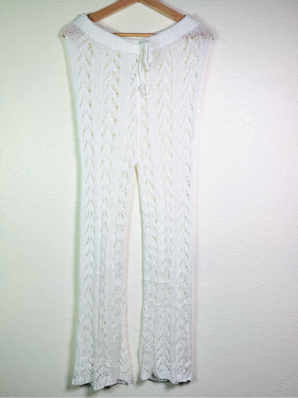 White Crochet Knit Flared Pants - Picture 5 of 7